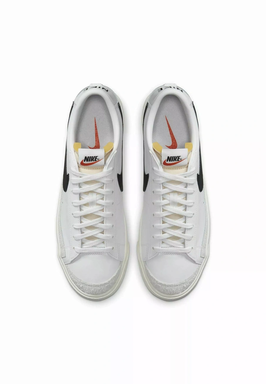 Фото № 4 с приближением к товару «‎BLAZER 77 VNTG UNISEX»