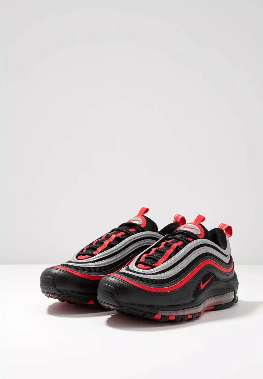 Фото № 3 с приближением к товару «‎AIR MAX 97»