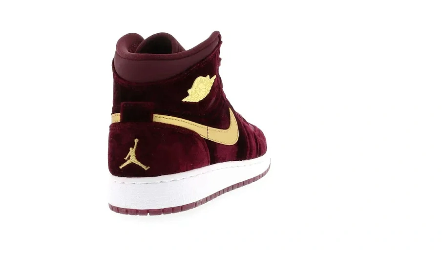 Фото № 4 с приближением к товару «‎Jordan 1 Retro Heiress Night Maroon »