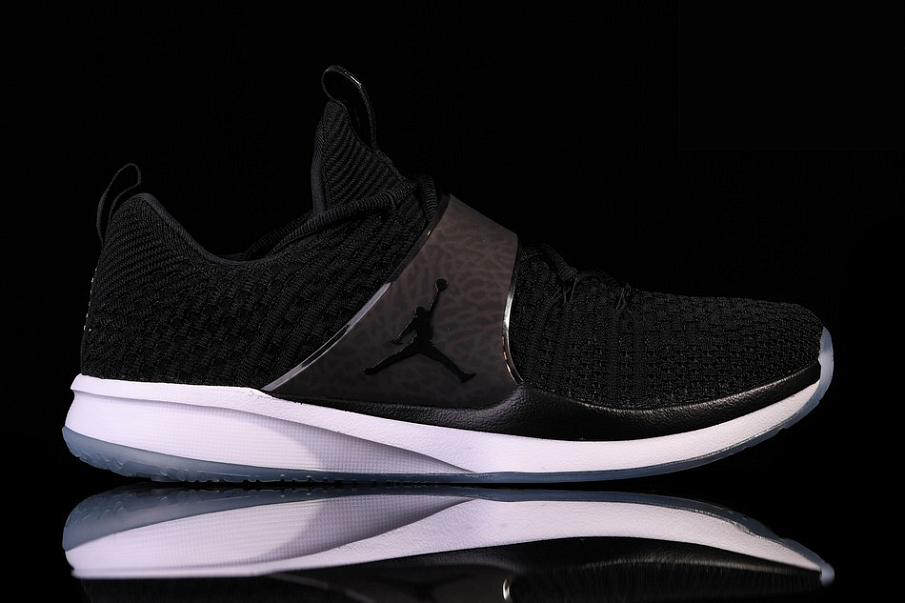 Фото № 3 с приближением к товару «‎Nike Air Jordan Trainer 2 Flyknit Ice »