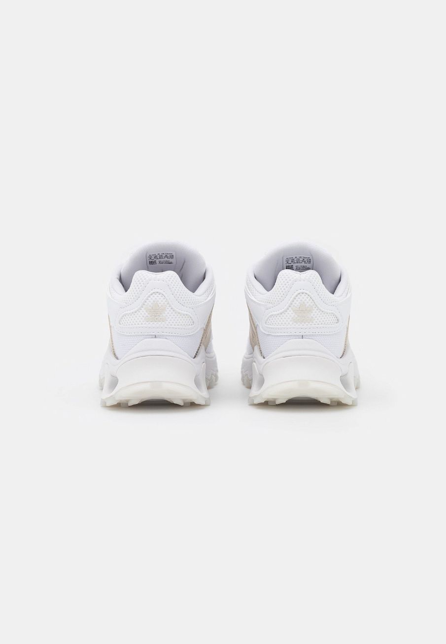 Фото № 4 с приближением к товару «‎Adidas Thesia »