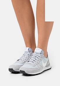 Фото № 1 с приближением к товару «‎Nike Internationalist »