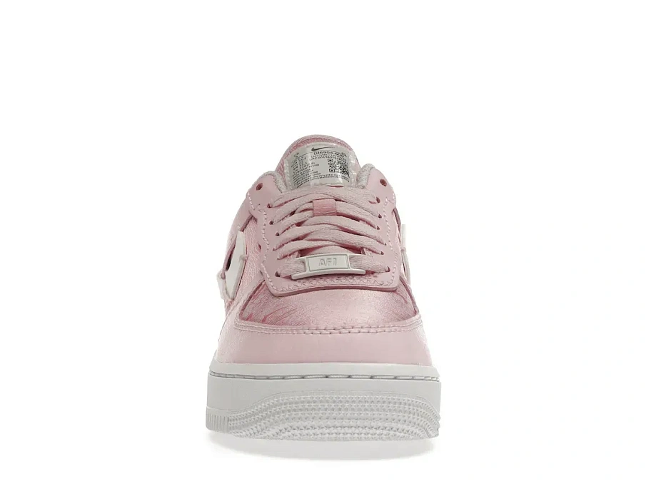 Фото № 2 с приближением к товару «‎Nike Air Force 1 Low LXX Pink Foam »
