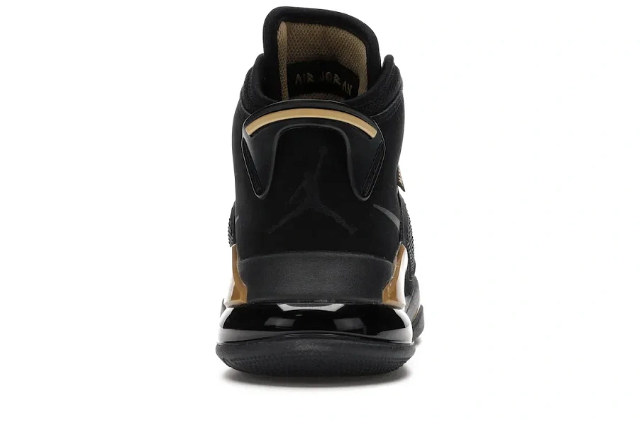 Фото № 4 с приближением к товару «‎Jordan Mars 270 Black Gold »