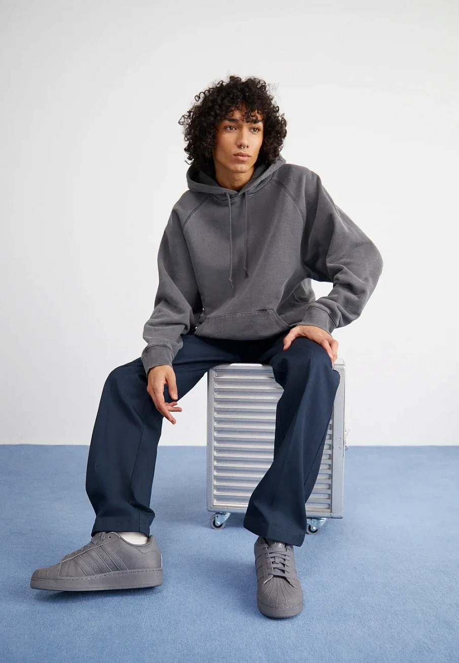 Фото № 3 с приближением к товару «‎SUPERSTAR XLG UNISEX»