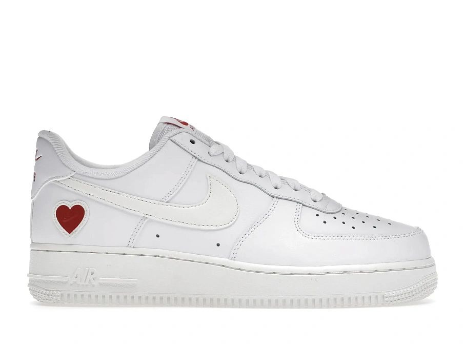Фото № 1 с приближением к товару «‎Nike Air Force 1 Low Valentines Day (2021)»