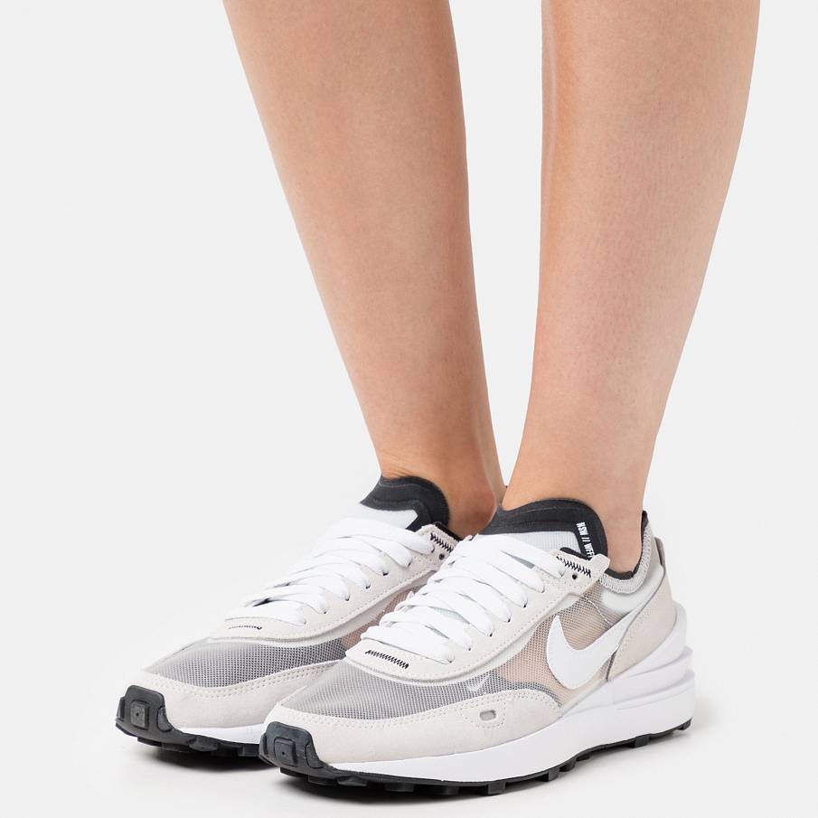 Фото № 2 с приближением к товару «‎Nike Waffle One »