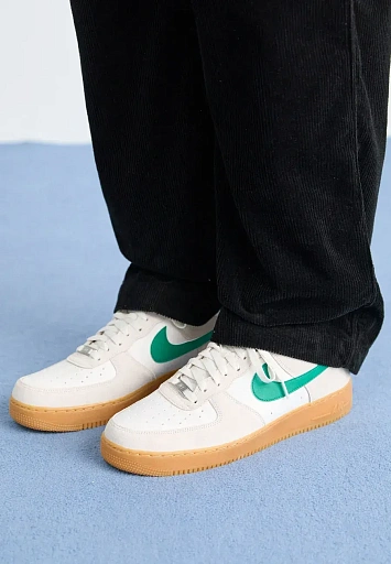 AIR FORCE 1 07 LV8 - 2