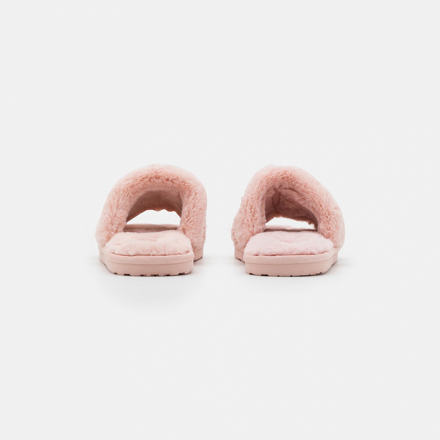 Фото № 4 с приближением к товару «‎Puma Fluff»