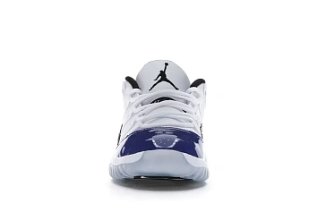 Jordan 11 Retro Low - 2