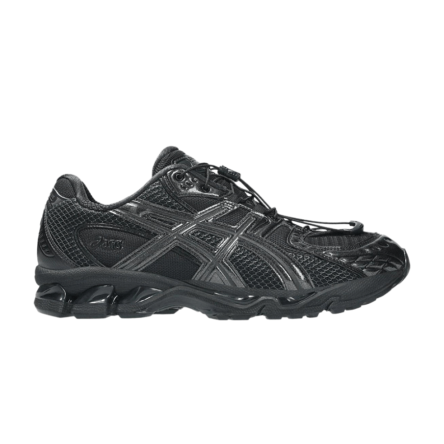 Фото № 1 с приближением к товару «‎UNAFFECTED x ASICS Gel Nimbus 10.1 Black»