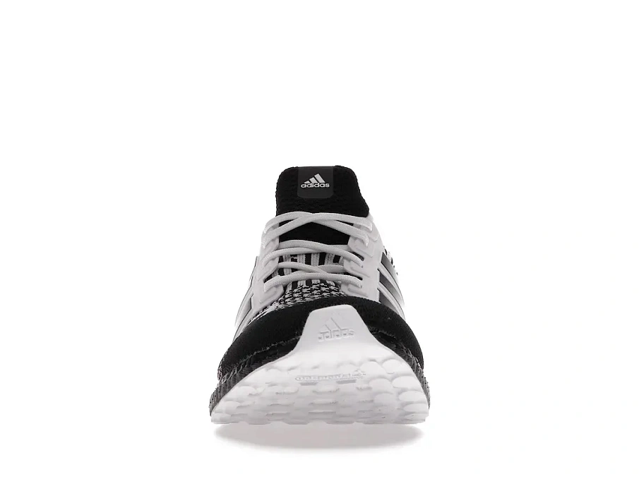 Фото № 2 с приближением к товару «‎adidas Ultra Boost 5.0 DNA For Creators Only»