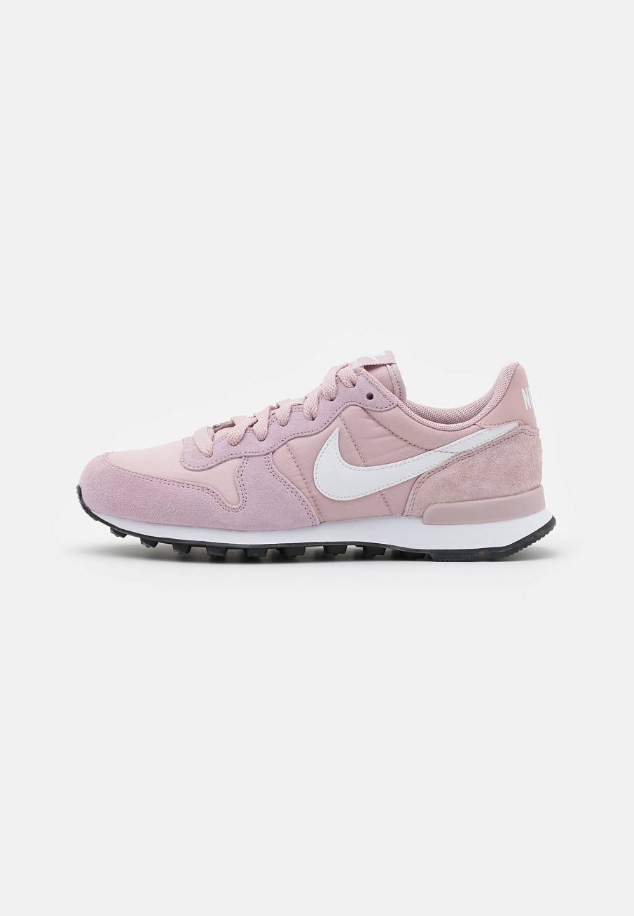 Фото № 1 с приближением к товару «‎Nike Internationalist Damenschuh »