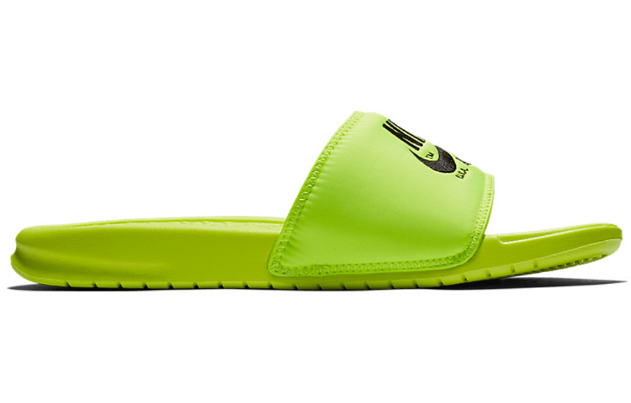 Фото № 2 с приближением к товару «‎Nike Benassi Just Do It Fluorescent Green»