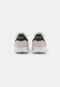 Фото № 3 с приближением к товару «‎NIKE INTERNATIONALIST DAMENSCHUH»