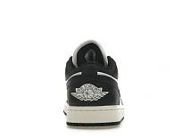 Фото № 4 с приближением к товару «‎Jordan 1 Low SE Vintage Panda »