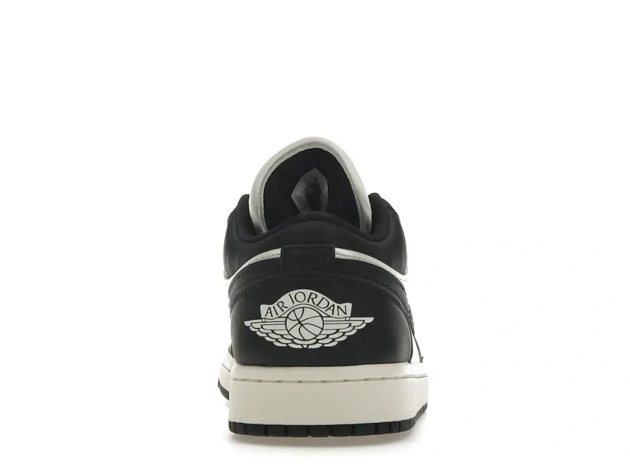 Фото № 4 с приближением к товару «‎Jordan 1 Low SE Vintage Panda »