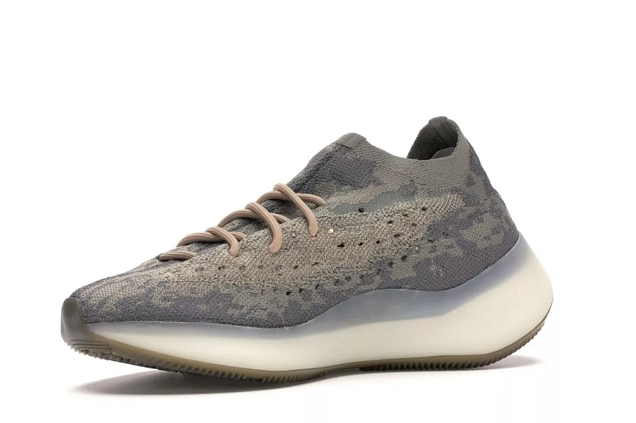 Фото № 2 с приближением к товару «‎adidas Yeezy Boost 380 Mist»