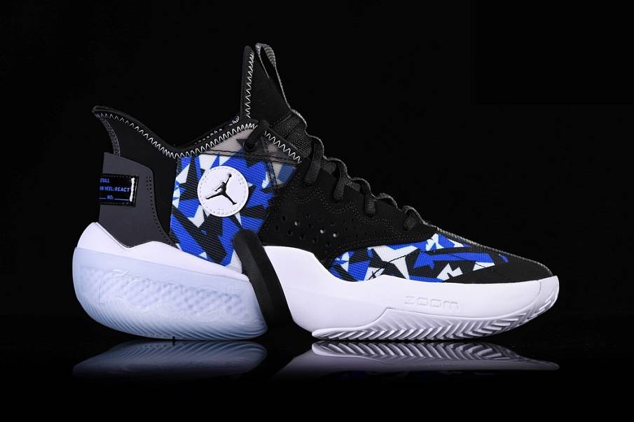 Фото № 2 с приближением к товару «‎Nike Air Jordan React Elevation Mavericks Luka Doncic»