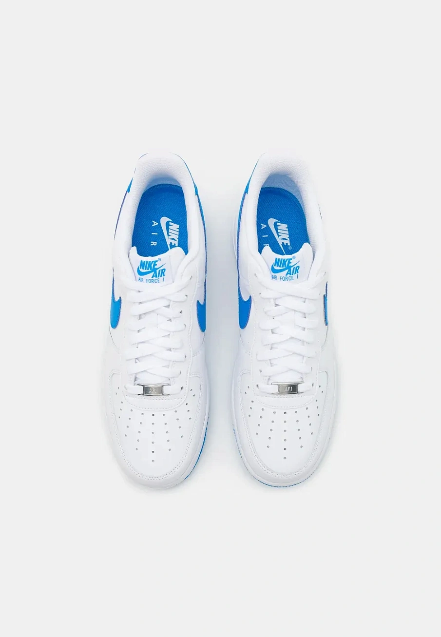 Фото № 4 с приближением к товару «‎AIR FORCE 1 '07»