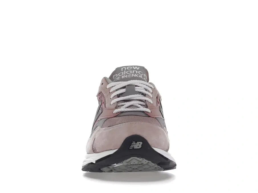 Фото № 2 с приближением к товару «‎New Balance 920 MiUK»