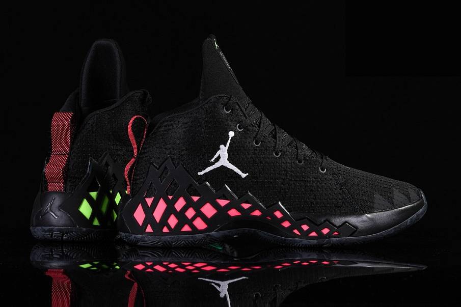 Фото № 2 с приближением к товару «‎Nike Air Jordan Jumpman Diamond »