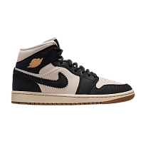 Фото № 1 с приближением к товару «‎Air Jordan Women's 1 Mid SE Off Noir Chalk»