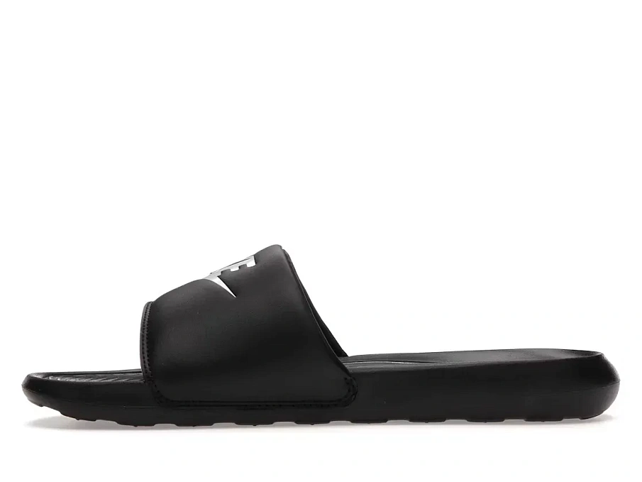 Фото № 3 с приближением к товару «‎Nike Victori One Slide»