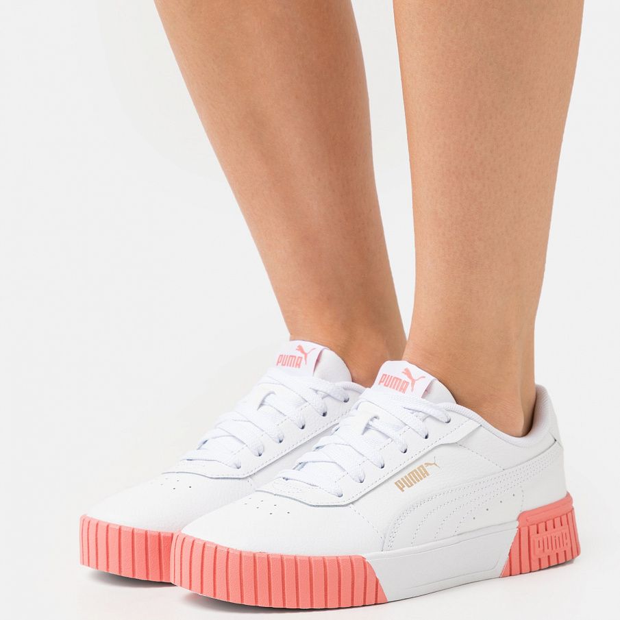 Фото № 2 с приближением к товару «‎Puma Carina 2.0 »