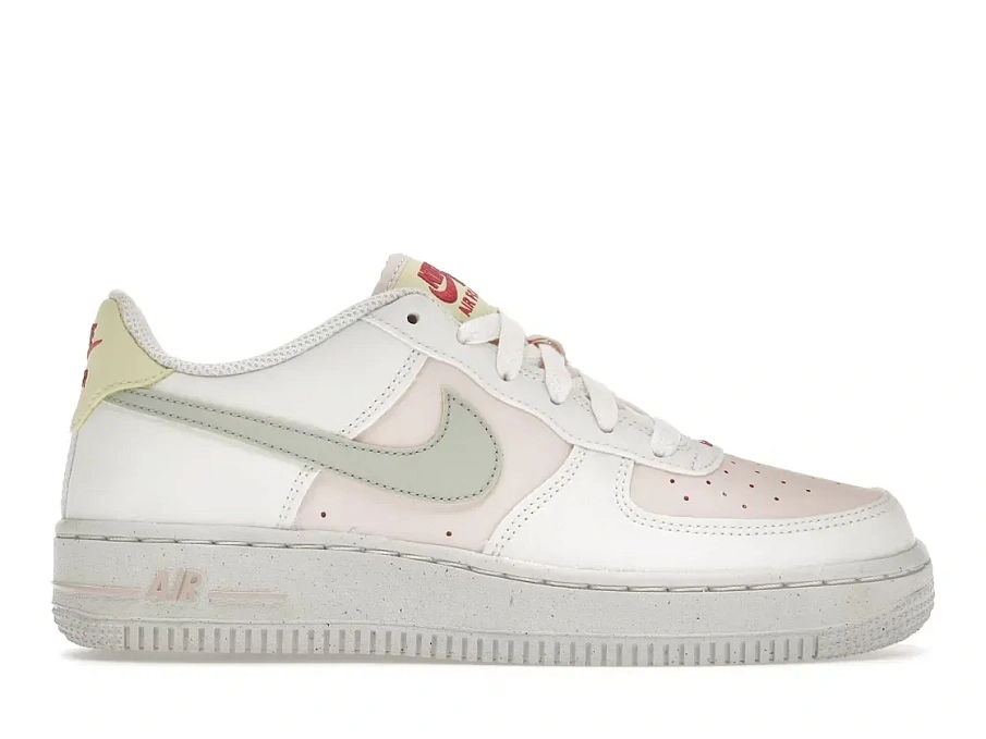 Фото № 1 с приближением к товару «‎Nike Air Force 1 Low»