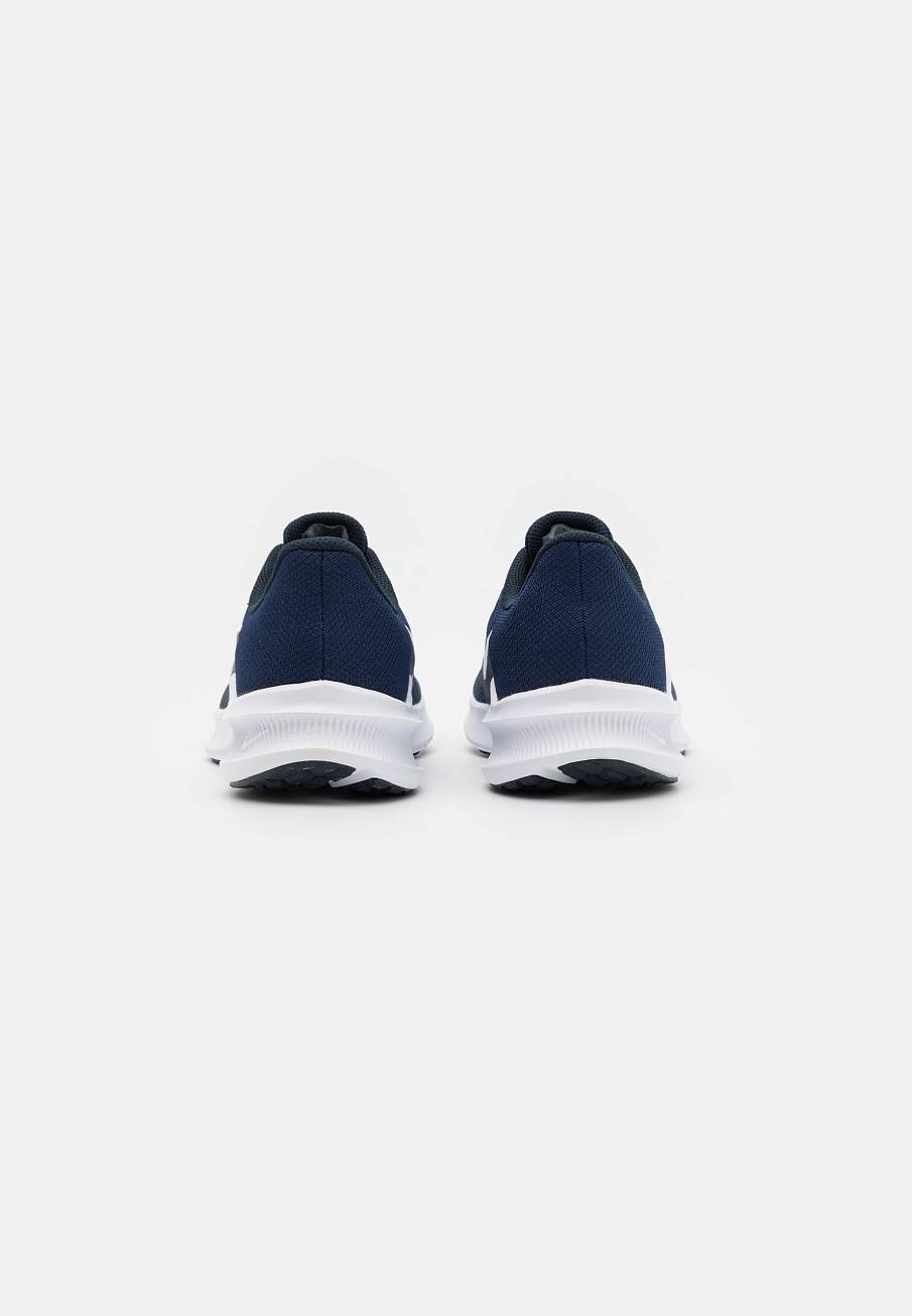 Фото № 3 с приближением к товару «‎Nike Downshifter »