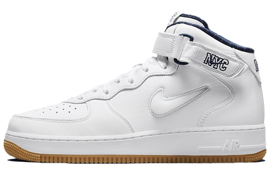 Фото № 1 с приближением к товару «‎Nike Air Force 1 Mid QS Skate shoes NYC»