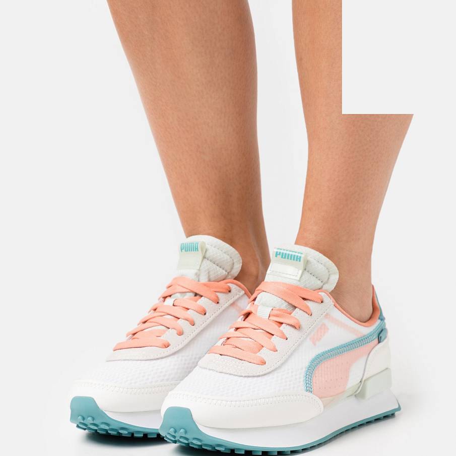 Фото № 1 с приближением к товару «‎Puma Future Rider Luminous »
