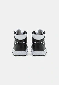 Фото № 3 с приближением к товару «‎AIR JORDAN 1 MID»