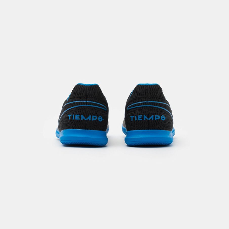 Фото № 3 с приближением к товару «‎Nike Tiempo Legend 8 Club IC »