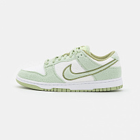Фото № 1 с приближением к товару «‎Nike W Dunk SE CC »
