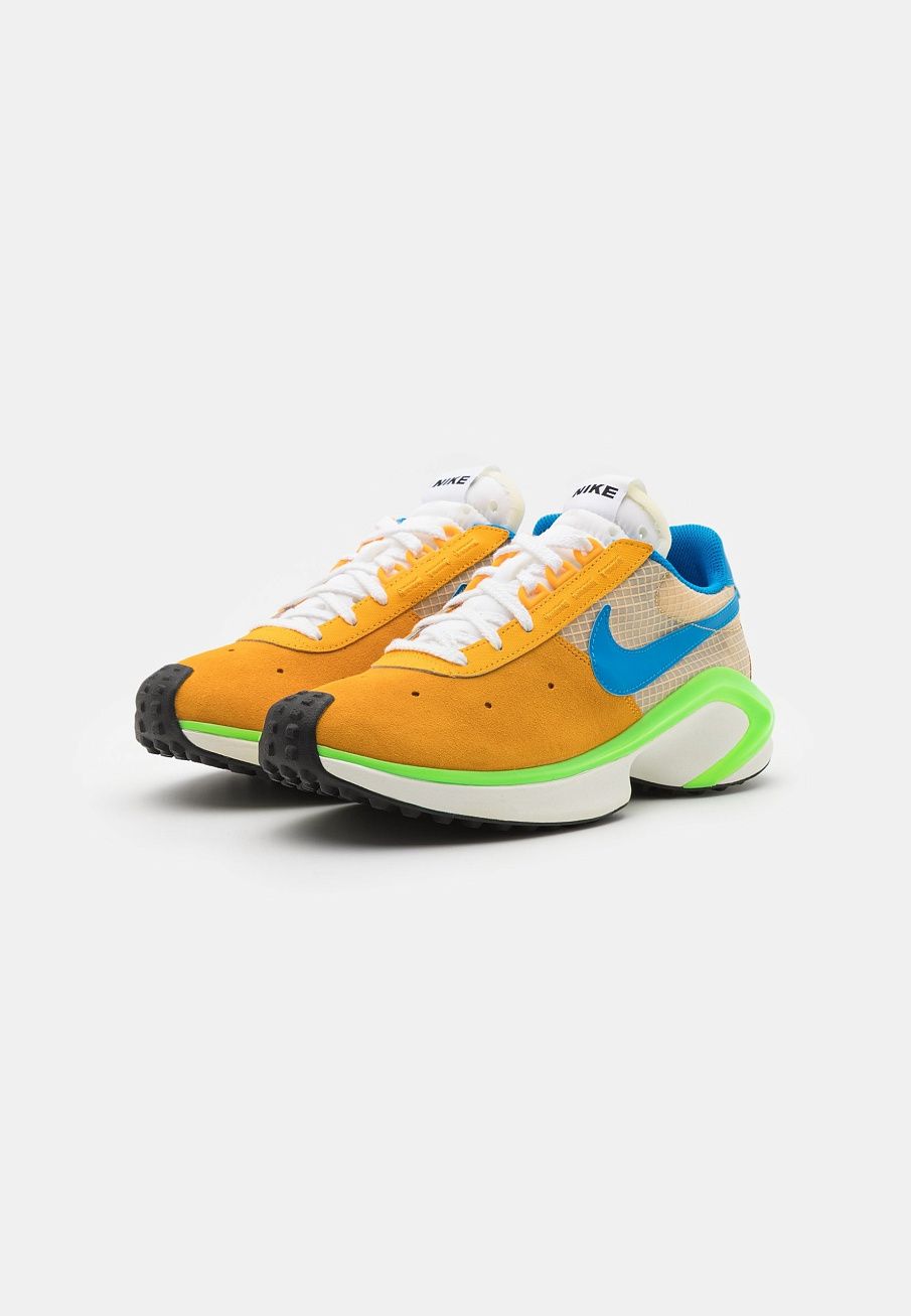 Фото № 4 с приближением к товару «‎Nike D/ms/x Waffle »