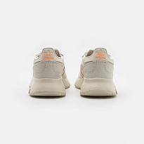 Фото № 3 с приближением к товару «‎Adidas Retropy F2 »