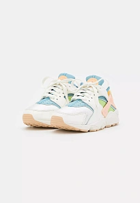 Фото № 4 с приближением к товару «‎AIR HUARACHE SE OOO»