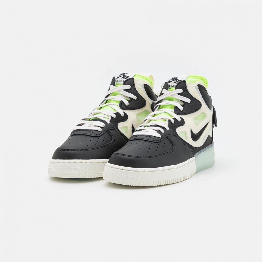 Фото № 2 с приближением к товару «‎Nike Air Force 1 React »