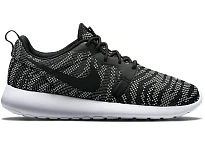 Фото № 1 с приближением к товару «‎Nike Roshe Run Jacquard White Black »