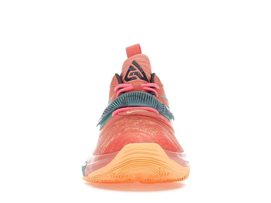 Фото № 2 с приближением к товару «‎Nike Zoom Freak 3 Crimson Bliss»