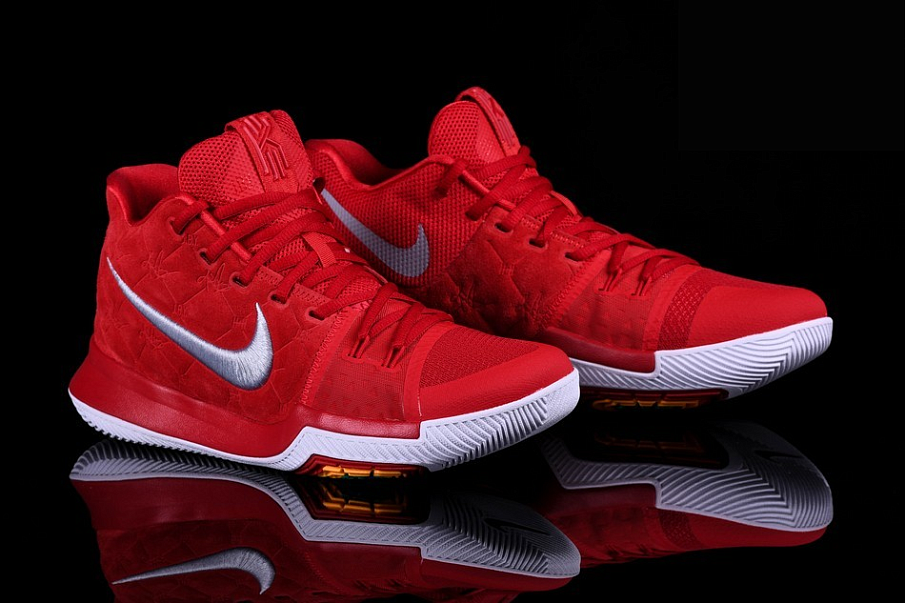 Фото № 1 с приближением к товару «‎Nike Kyrie 3 »