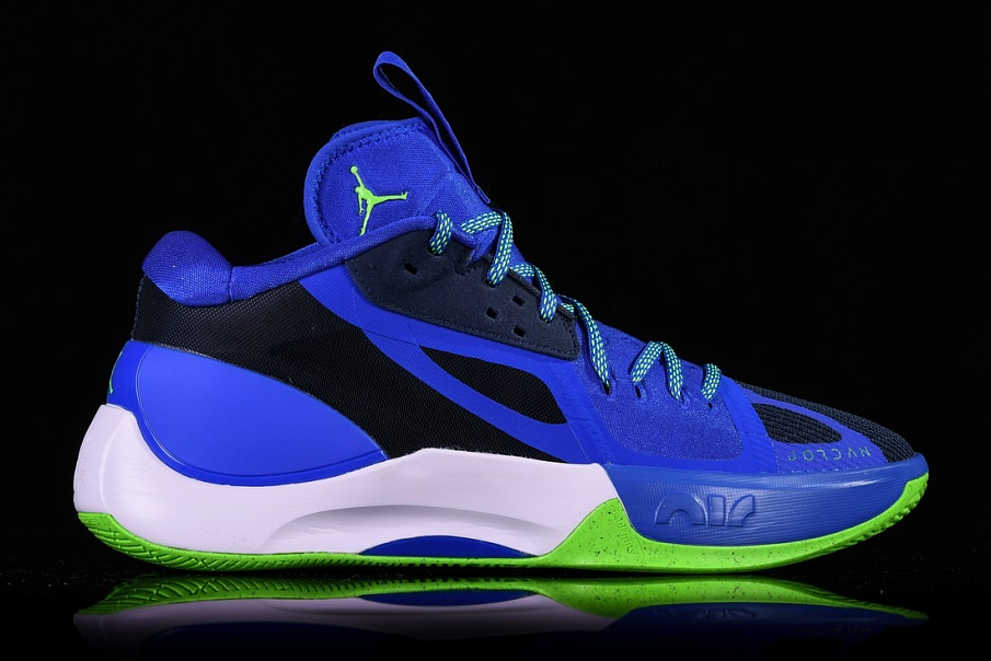 Фото № 3 с приближением к товару «‎Nike Air Jordan Zoom Separate Mavs Luka Doncic»