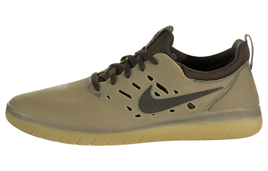 Фото № 1 с приближением к товару «‎Nike SB Nyjah Free Low-Top Sneakers Coffee»