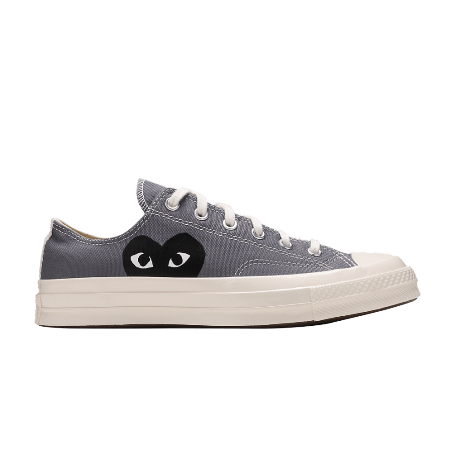 Фото № 1 с приближением к товару «‎Mens Comme des Garçons PLAY x Converse Chuck 70 Low Steel Gray»