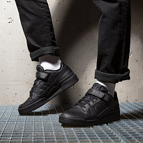 Фото № 2 с приближением к товару «‎Adidas Forum »