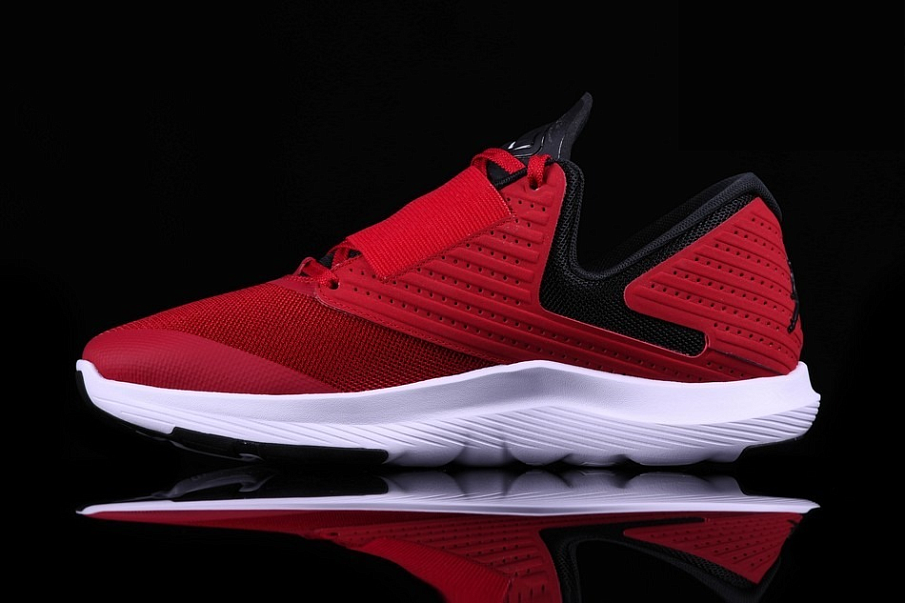 Фото № 2 с приближением к товару «‎Nike Air Jordan Relentless Gym »