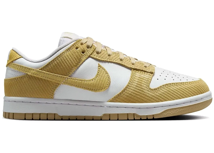 Фото № 1 с приближением к товару «‎Nike Dunk Low»