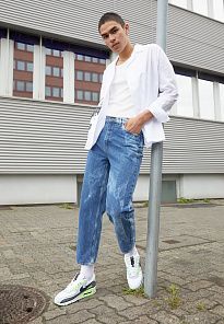 Фото № 2 с приближением к товару «‎Nike Air Max »